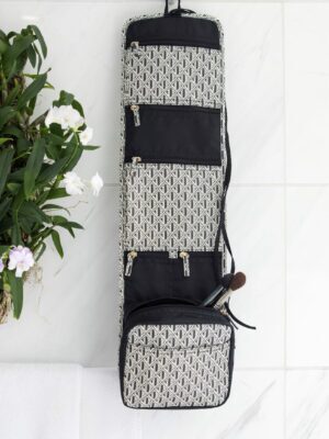 JLB Hanging Cosmetic Black-White