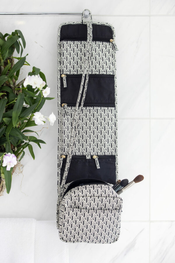 JLB Hanging Cosmetic Black-White - Image 2