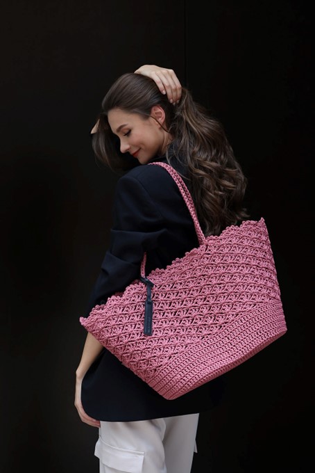 Crochet Basket Picnic Pink - Johanna Lind Bagge