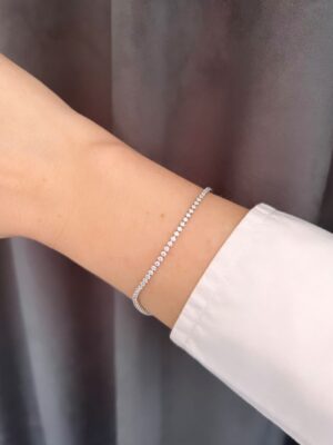 Cloé tennisbracelet, crystal steel