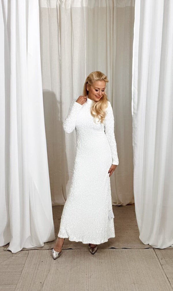 Donna Sequin Maxi Dress White - Image 6