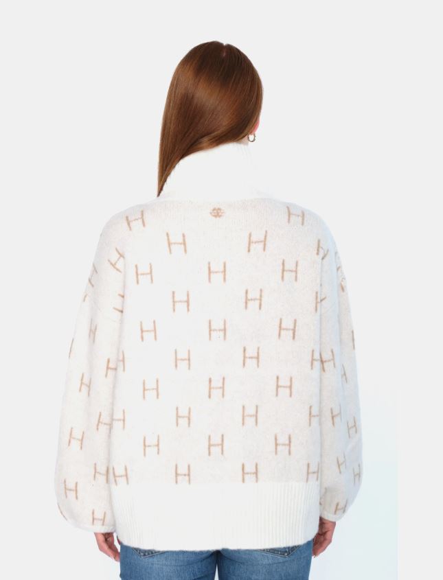 Sweater Fam Short White - Image 3