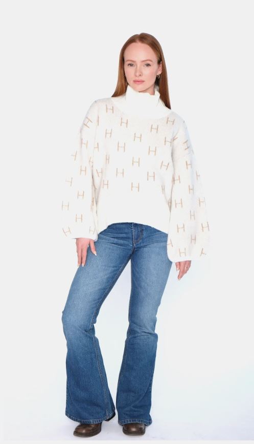 Sweater Fam Short White - Image 5