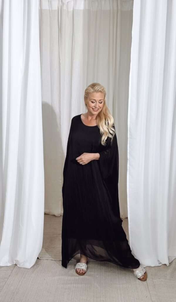 Viskos Silkesklänning Black