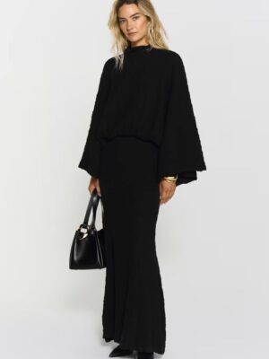 Izlo Dress Black