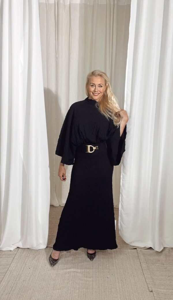 Izlo Dress Black - Image 7