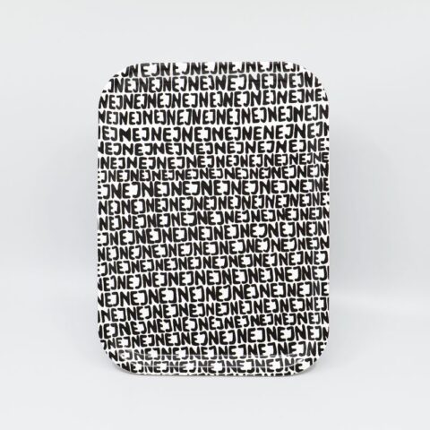 Frukostbricka "nej nej nej" svartvit 20x27cm