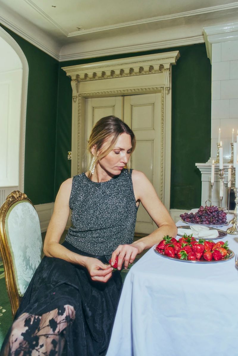 Viska Top Black Silver