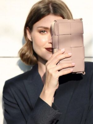 Braided iPhone Bag Dusty Pink