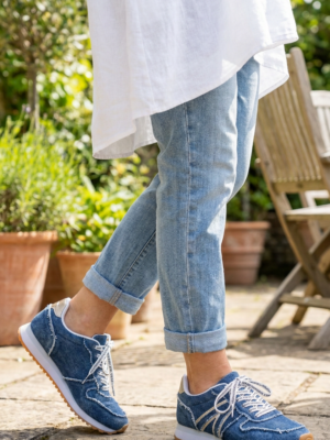Sneakers Jeans