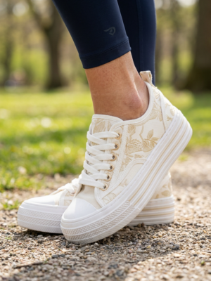 Sneakers Gold